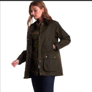 Barbour women’s size 6 NWOT